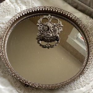 “HOLLYWOOD REGENCY” FILIGREE VANITY TRAY MIRROR & LIPSTICK HOLDER